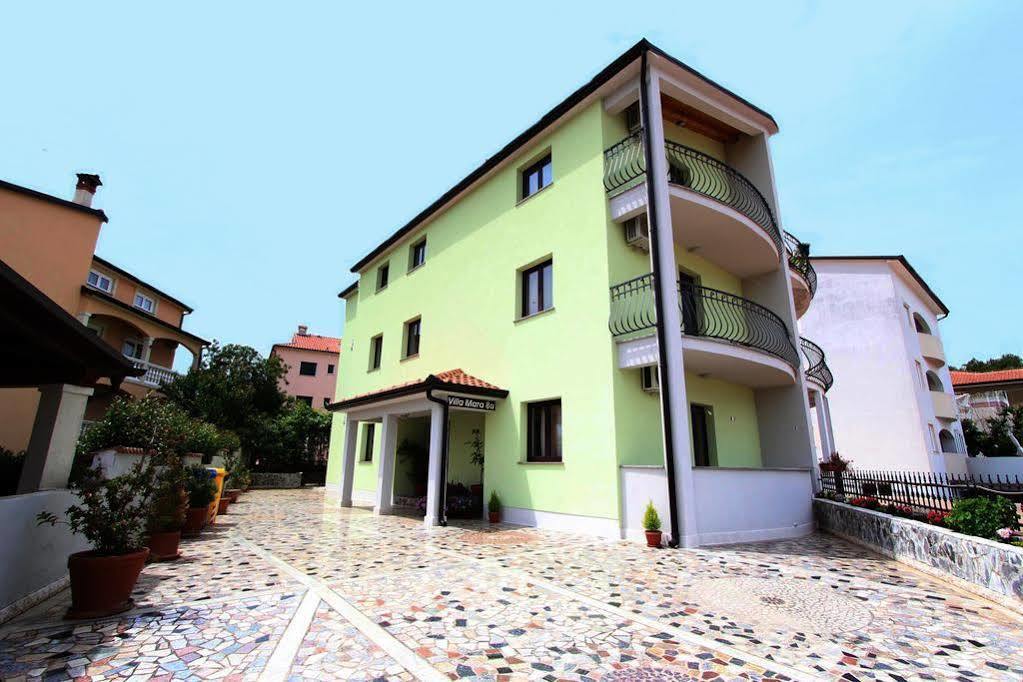 Apartments Villa Mara Rovigno Esterno foto